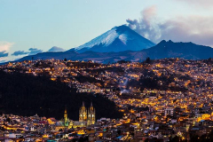 Nightfall-in-Quito